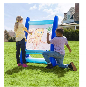 Chevalet d'intérieur et d'extérieur gonflable en vinyle robuste pour enfants avec peintures, éponges, pinceau et plateau d'art intégré - Product Image 2