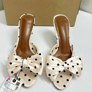 Sandalias de Tacón Alto Elegantes y Sensuales para Mujer, Antideslizantes, con Lazo de Satén, Diseño de Puntos, de Piel Auténtica - Product Image 4