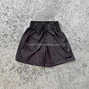 Pantalones Cortos Deportivos de Nailon y Poliéster Ligeros de Alta Calidad con Diseño Personalizado del Fabricante, Pantalones Cortos Deportivos Negros con Puntos para Hombre, Pantalones Cortos de Boxeo Muay Thai - Product Image 2