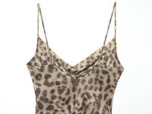 Vestido Midi Sexy <span class=keywords><strong>de</strong></span> Tirantes Finos con Estampado <span class=keywords><strong>de</strong></span> Leopardo para <span class=keywords><strong>Mujer</strong></span>, Ajustado al Cuerpo, para Fiesta, OEM/ODM por Fábrica <span class=keywords><strong>de</strong></span> <span class=keywords><strong>Ropa</strong></span> China - Product Image 3