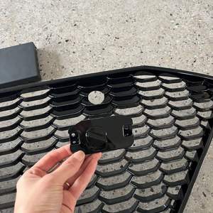 Grille avant en maille pour <span class=keywords><strong>Hyundai</strong></span> New <span class=keywords><strong>Accent</strong></span> 2021 <span class=keywords><strong>2022</strong></span> Verna Chrome Grille - Product Image 4