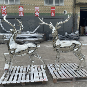 Scultura di Cervo Maschio e Femmina Personalizzata per Decorazione d'Interni, Grande Formato, Sculture di Cervo con Elettroplaccatura Argento - Product Image 1