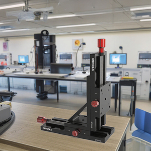 แท่นเคลื่อนที่เชิงเส้นแบบแมนนวล 2 แกน XZ แท่นเคลื่อนที่แบบแมนนวล XYZ ระบบกำหนดตำแหน่ง 2 แกน แท่นโกนิโอเมตริก แท่นเคลื่อนที่สำหรับงานออปติก - Product Image 2