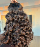 Mèches de cheveux humains bruts vietnamiens et cambodgiens, alignées dans le sens des cuticules, ondulées et bouclées, douces, sans nœuds, sans perte, ondulation naturelle