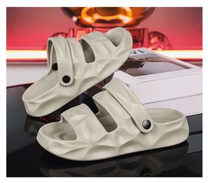 Men's summer outerwear style flip-flops 2026 new durable odor-resistant suitable for driving casual lightweight beach Sandals - Product Image 1