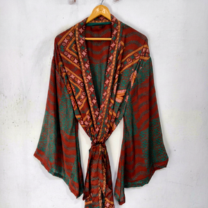 Robe en soie longue jusqu'aux chevilles, robe multicolores, robe de nuit, robe indienne vintage en soie recyclée, kimono en sari - Product Image 1
