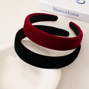 Bandeau rétro en éponge fine en velours rouge vin avec charme féminin, bandeau <span class=keywords><strong>de</strong></span> presse à cheveux noirs pour sortir et bandeau simple - Product Image 3