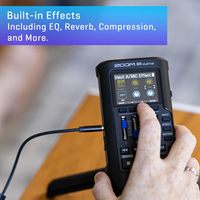 Zoom R4 Çok Kanallı Kaydedici Müzisyenler için 2 XLR/TRS Kombine Giriş 32-Bit Float Stereo Zıplayan Mikrofon Efektleri Ritimler Pil
