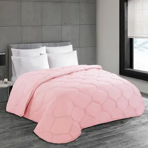 All season fabrica de edredons cheap comforter vendor soft warm and cooling light 100% polyester quilted comforter