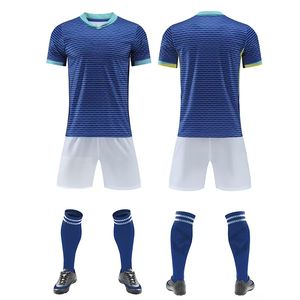 Spécialisés dans les uniformes de football complexes, la personnalisation n'est pas difficile – il s'agit juste de posséder la bonne mentalité. - Product Image 1