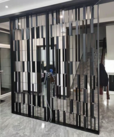 Cloisons décoratives en panneaux métalliques en acier inoxydable pour restaurant, salon, design personnalisé, luxe, transparent
