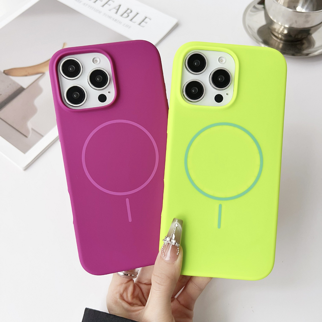 Magnetic Luxury Phone case Silicone Wireless Magnetic Phone case for iphone 16 Pro 15 Plus 14 13 12 11 Pro Max
