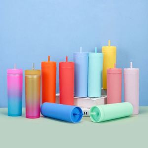 Gobelet réutilisable de luxe 24oz en PP noir mat personnalisé, écologique, avec couvercle et paille, pour boissons Boba, en plastique anti-corrosion - Product Image 4