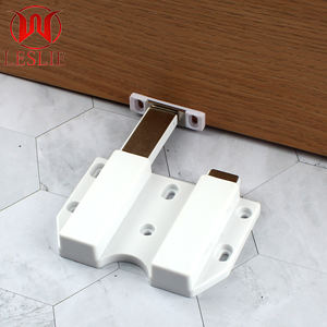 Apriporta in plastica con <span class=keywords><strong>serratura</strong></span> magnetica di alta qualità per armadi e armadi pop up il Buffer di due porte - Product Image 1