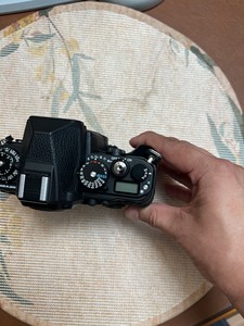 Cámara Nikon DF de 16.2MP en Buen Estado, Cámara DSLR Retro de Fotograma Completo - Product Image 3