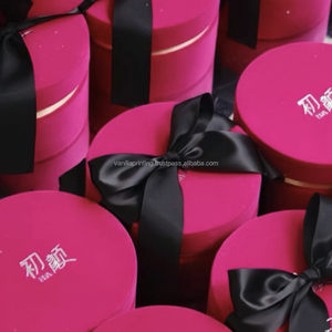 Caja de regalo de cartón rígido respetuosa con el medio ambiente de lujo personalizada 2mm de espesor lámina de oro mate 2mm cinta para vela comida otros artículos - Product Image 1