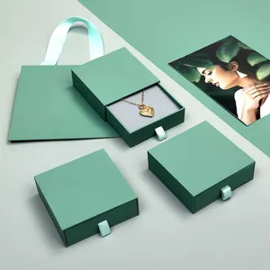 Kostenlose Probenahme kunden spezifisches Design leichter Luxus schmuck Geschenk box starre Karton verpackung in Ohrringen Halsketten ring