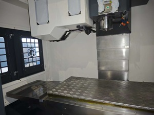 Mitsubishi GV-1160 Mới Hiệu Quả Cao Dọc Trung Tâm Gia Công Duy Nhất Trục Chính BT40 Côn Độ Chính Xác Cao Gsk Động Cơ Động Cơ - Product Image 4