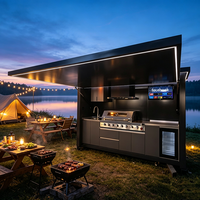 Îlot de cuisine extérieur modulaire personnalisé en acier inoxydable 304 avec robinet en acrylique et armoire BBQ intégrée pour jardin