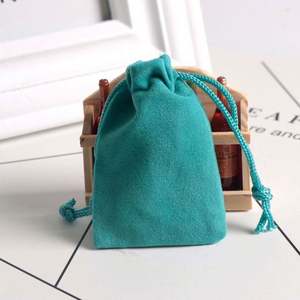 Bolsas de Regalo Rosa Verde de 12x10cm, Bolsitas Rosas con Cordón, Bolsas de Joyería, Bolsas de Terciopelo - Product Image 3