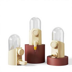 Bebedero Automático para Pájaros, Dispensador de Agua de Gran Capacidad para Loros, Accesorios Creativos para Mascotas Pequeñas - Product Image 1