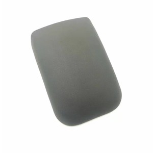ฝาปิดที่วางแขนกลางรถฟอร์ดมัสแตง รุ่น 5R3Z6306024AAC กล่องเก็บของ อะไหล่พลาสติกทดแทน - Product Image 5