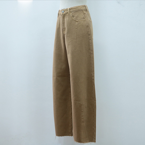 Jean décontracté pour <span class=keywords><strong>femme</strong></span>, coupe droite décontractée, <span class=keywords><strong>taille</strong></span> <span class=keywords><strong>haute</strong></span>, jambe large, en denim <span class=keywords><strong>kaki</strong></span> marron, avec ourlet à franges et poches frontales obliques - Product Image 3