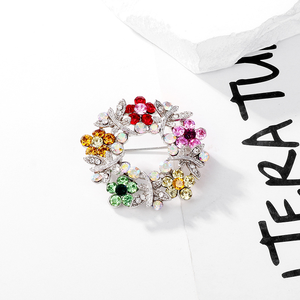 بروش زهرة ماسي من Shangshui إكليل زهور ملون للنساء بروش زهرة بروش فراشة دبوس حلي زهرة مستديرة - Product Image 2