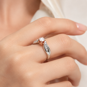 Anello floreale bicolore con rose per donna, anello creativo alla moda - Product Image 2