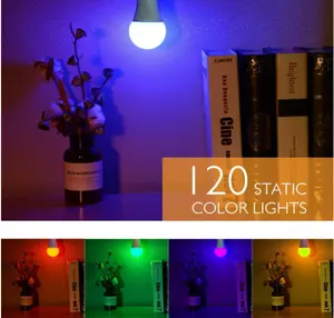 Lampadina a LED RGB/lampadina che cambia colore/40W equivalente 450LM 2700K bianco caldo 5W E26 Base a vite RGBW lampadina di inondazione