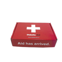 Boîte d'expédition pliable au design personnalisé avec gaufrage et pelliculage mat pour fournitures médicales, trousses de premiers secours, emballage de pilules