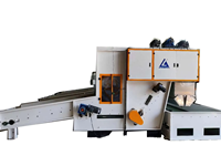 Machines à tissus non tissés entièrement automatiques à pliage haute vitesse pour tampons non tissés carrés volumétriques fins et de petite taille, avec moteur à roulement