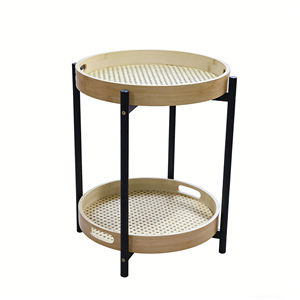 Table de rangement ronde à 2 niveaux en bambou tressé avec pieds en fer pour salon, chambre et extérieur - Product Image 5