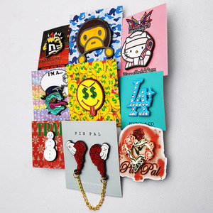 Broches en émail personnalisées en gros, motifs animaux mignons (chien, <span class=keywords><strong>aigle</strong></span>, <span class=keywords><strong>dauphin</strong></span>, koala, pingouin), épingles de revers en émail dur ou souple pour promotion ou cadeau - Product Image 4