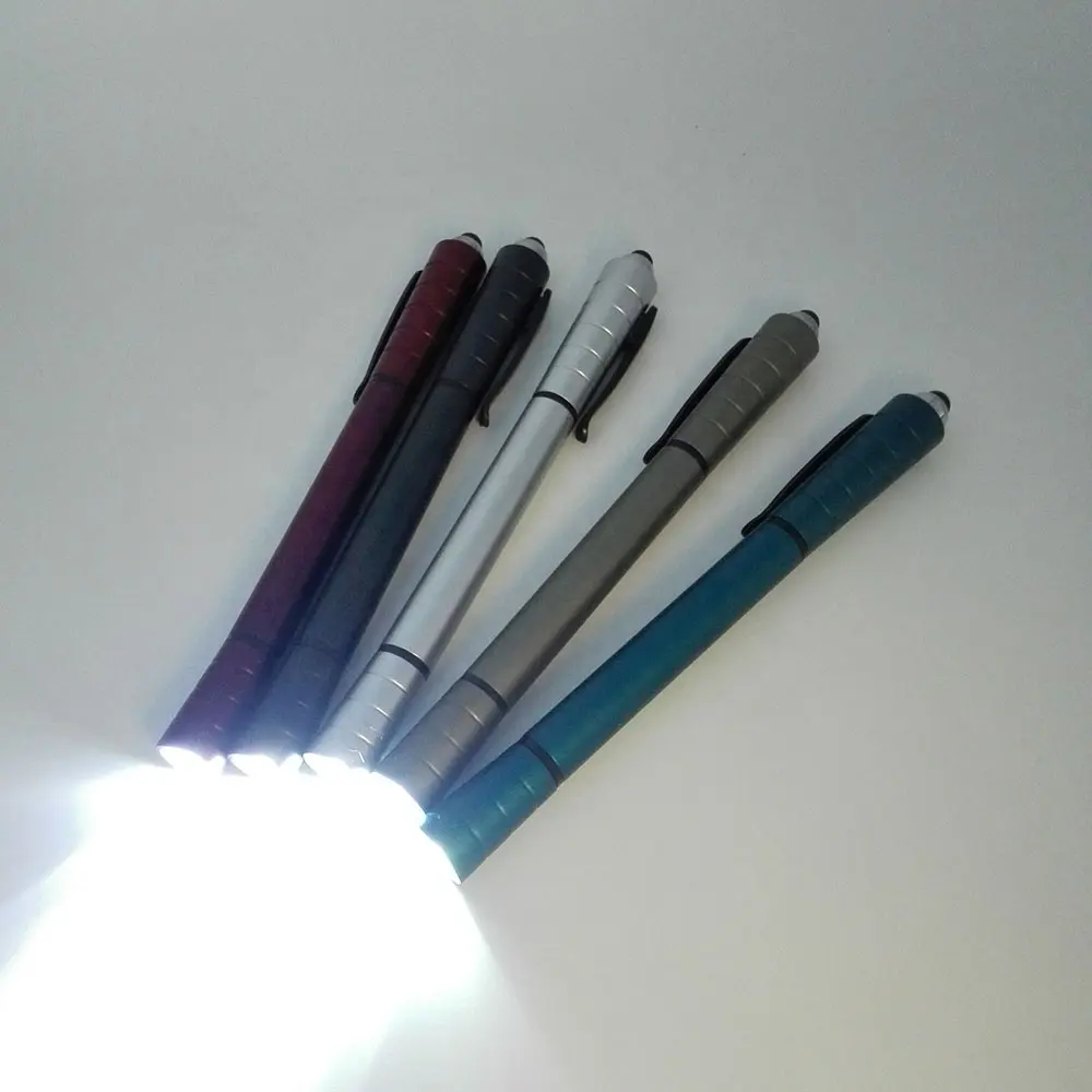 Promozionale di plastica Multi funzione HA CONDOTTO LA luce Della Lampada penna con il MARCHIO su misura