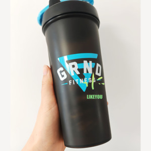 Muestra Gratuita de Atlas, Vaso Mezclador de Proteínas de Acero Inoxidable de 600 ml con Logotipo Personalizado para Gimnasio y Camping - Product Image 4