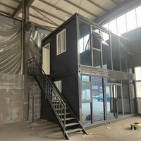 Maison mobile préfabriquée XH de 40 pieds au design moderne avec panneaux sandwich en acier, caractéristique respirante, assemblage rapide