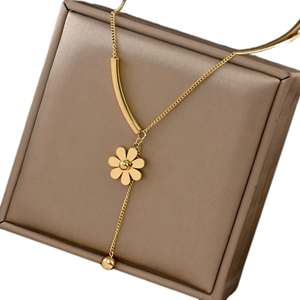 Novirassine Hot Flower Collarbone Banhado A Ouro Colar De Pingente De Aço Inoxidável Jóias De Moda para As Mulheres - Product Image 1