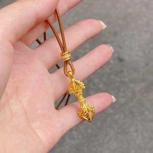 Collar de moda salvaje con colgante Vajra de una sola pieza de estilo tibetano antiguo, amarillo, que realza el temperamento y <span class=keywords><strong>la</strong></span> personalidad. - Product Image 3