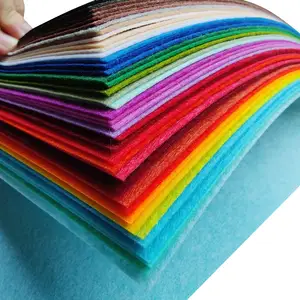 Vải Polyester Merino Polyester cảm thấy 610 khối mềm để bán