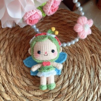 Porte-clés poupée lutin bébé en crochet fait main, pendentif mignon en coton, fée fleurie, produit fini, rembourrage en coton PP, unisexe, petite taille, à partir de 14 ans