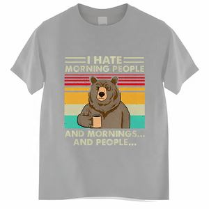 T-shirt divertente con orso che beve caffè, simpatico animale pigro, stile retrò - I Hate Morning People and Mornings and People - Product Image 4