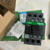 Contactor de CA LC1D32M7 TeSys para control de motor, trifásico, 3 polos, para panel de automatización de centros de control de motor, nuevo.