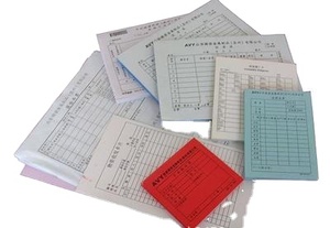 Logo personalizzato A4 A5 A6 NCR carta triplice libro di <span class=keywords><strong>ricevute</strong></span> senza carbone per hotel e ristoranti - Product Image 4