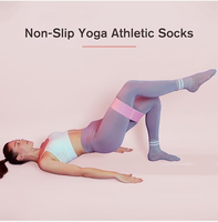 Chaussettes Pilates tendances américaines personnalisées avec poignées pour femmes Yoga & Barre-Tissu doux antidérapant et respirant