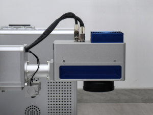 Marqueur laser UV Rayfine Bibo Rayfine, meilleure machine de marquage laser à fibre 3D avec marquage rapide et de haute précision sur métal, or, argent - Product Image 3