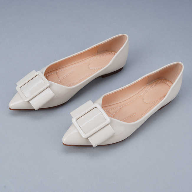 Wholesale Goxeou-bailarinas planas de estilo coreano para mujer, zapatos de  bailarina, charol, punta en pico, de vestir, informales con hebilla From  m.alibaba.com