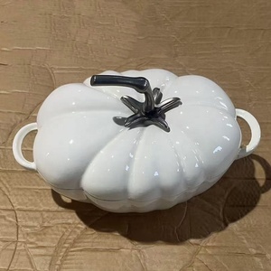 Casserole en <span class=keywords><strong>fonte</strong></span> émaillée rouge antiadhésive de haute qualité, nouvelle, 25 cm, en forme de citrouille - Product Image 5