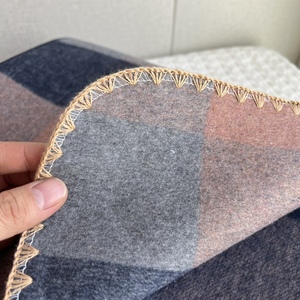 DaiRui 100% Plaid Heavyweight Wool Throw Blanket Parfait pour le <span class=keywords><strong>camping</strong></span>, la voiture, la maison et la randonnée - Product Image 6