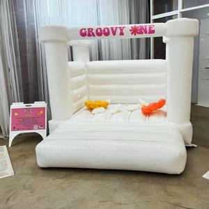 Mini castello bianco gonfiabile del buttafuori della casa di rimbalzo dell'arcobaleno del pastello commerciale per i noleggi del partito dei bambini - Product Image 5